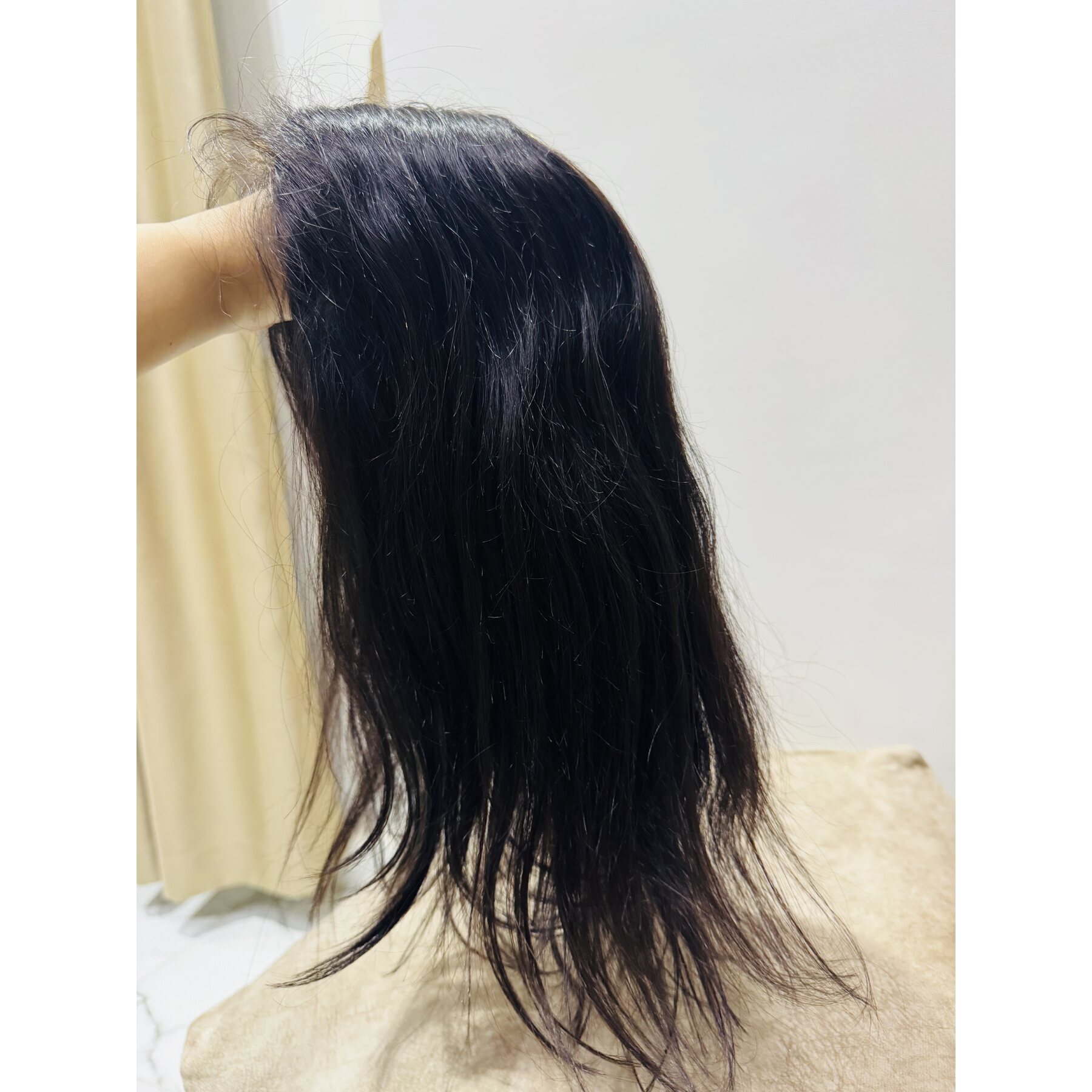 نانو لايت شعر طبيعي أوروبي تنصبغ اي لون تل HD اصلية من غير كلبسات ولا أمشاط الكاب مديم بياخد وضع الرأس روعة جيباها من دبي