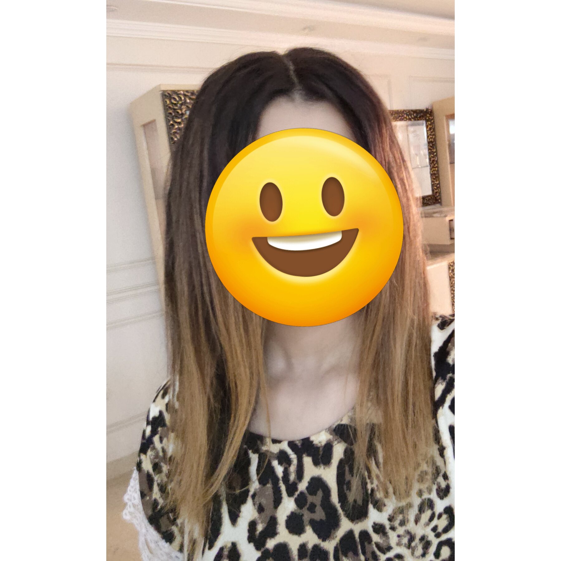 باروكة شعر طبيعي بتتغسل وتتكوي جايباها من دينا wings shop اتلبست مرتين فقط للتصوير في البيت تعتبر جديدة