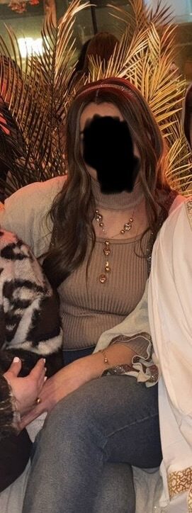 باروكه كامله طويله جديده لم تستخدم غير ٤ مرات