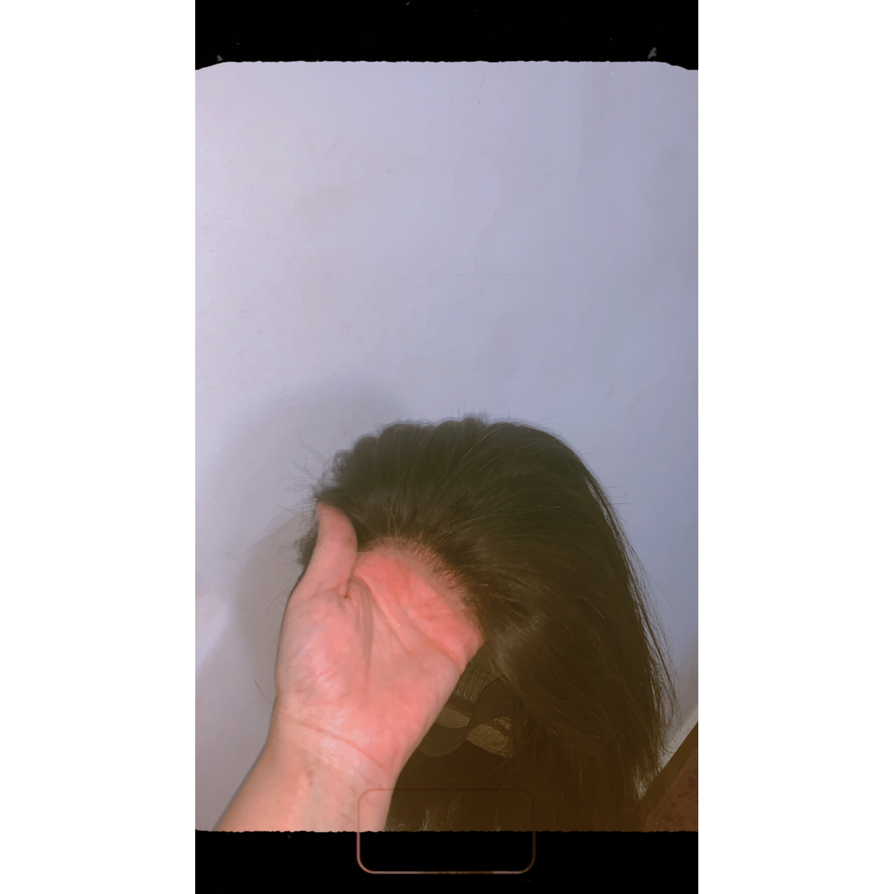 باروكة  شعر طبيعى ١٠٠٪ طول لحد الكتف من ‏the wigs shops by dina من دينا عزت . تساعد فى علاج الشعر بتقبل الصبغه .